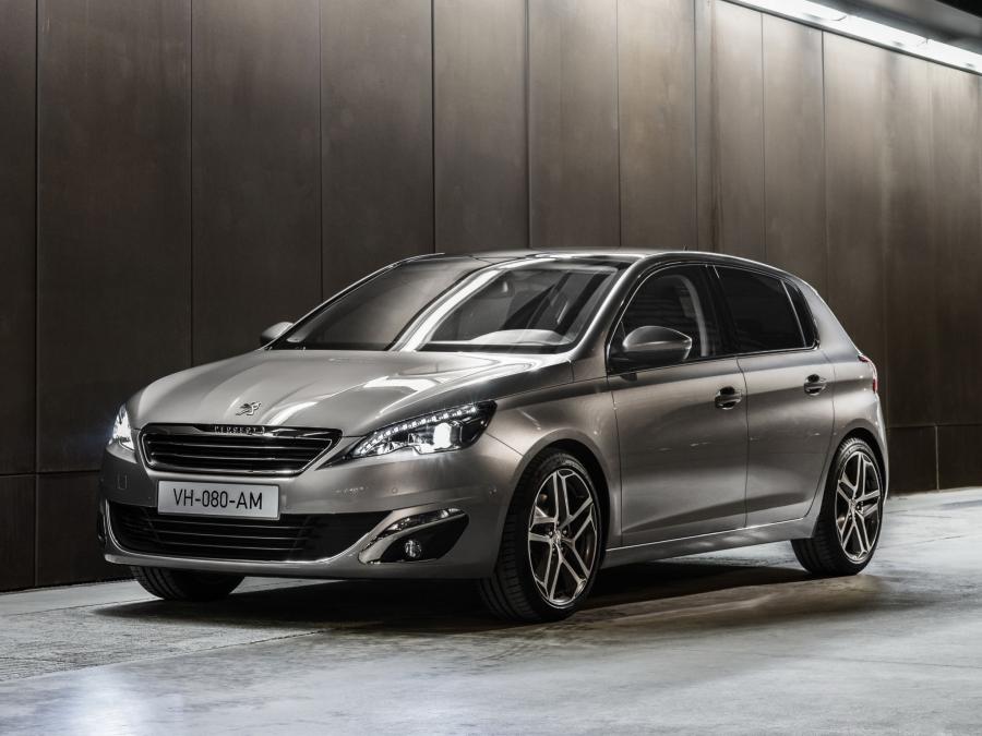  Peugeot 308 2013 года  (фото 30 из 47)